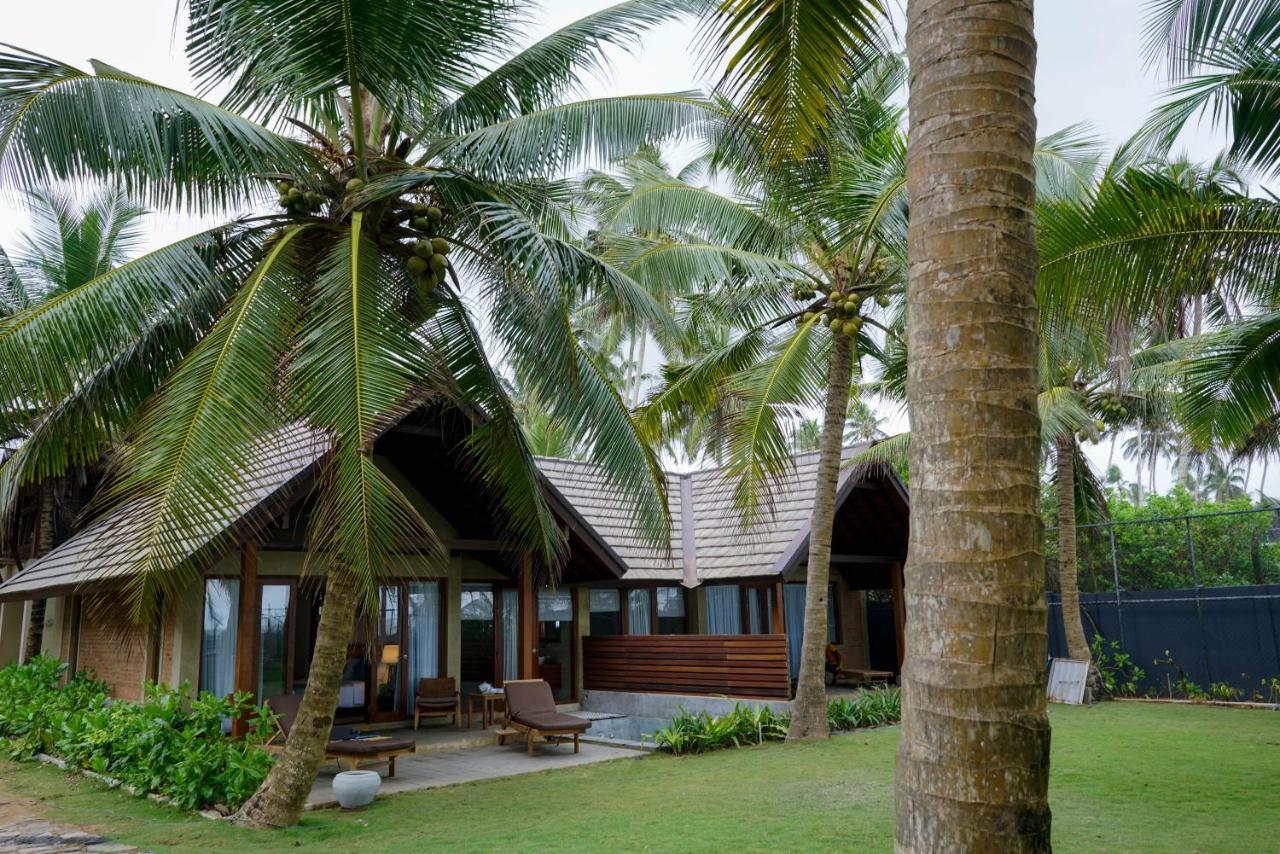 Ayana Sea Hotell Wadduwa Exteriör bild