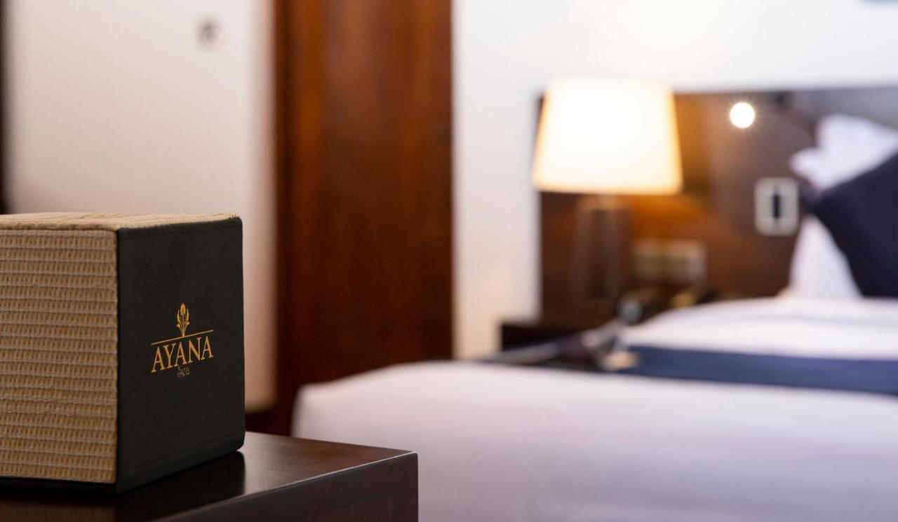 Ayana Sea Hotell Wadduwa Exteriör bild