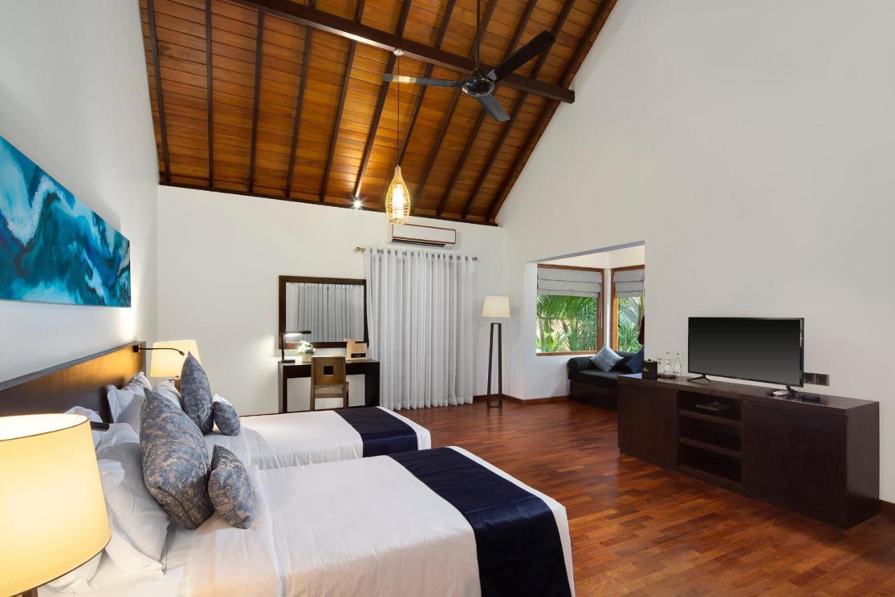 Ayana Sea Hotell Wadduwa Exteriör bild